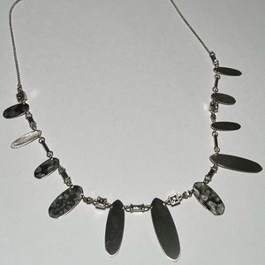 Kendra Scott gold adjustable necklace